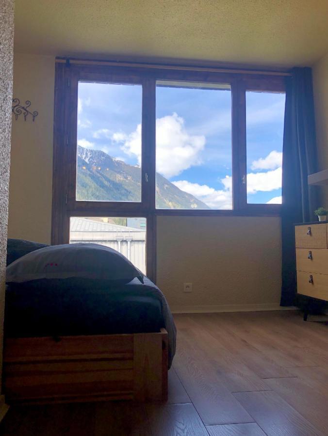 Studio Lumineux Neuf Dans L'Hyper Centre Avec Vue Chamonix Exterior foto