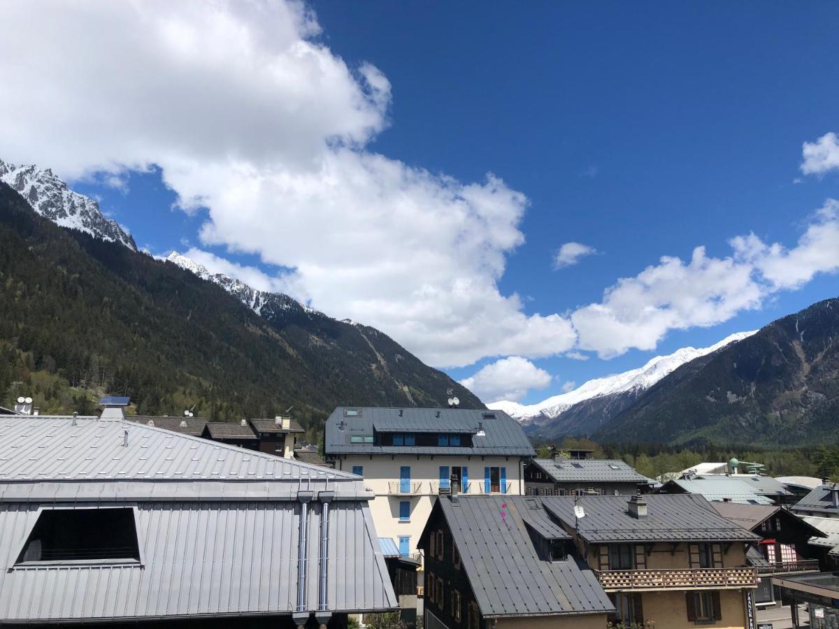Studio Lumineux Neuf Dans L'Hyper Centre Avec Vue Chamonix Exterior foto